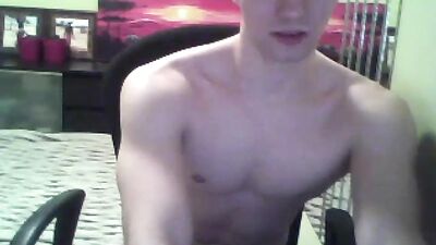 Muscle Boys First Time: Awesome Revenge!