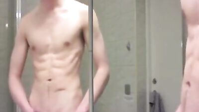 Mirror Man - Amateur Cum Shots Solo