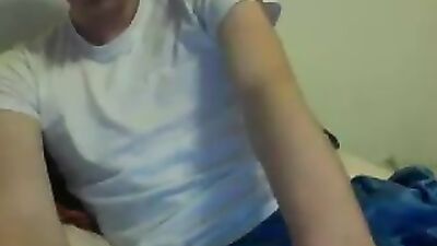 Quirky hair cut: Amateur cum shots and handjobs