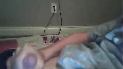 Young Solo Web-Cam: Smooth Teen Boy Cumming