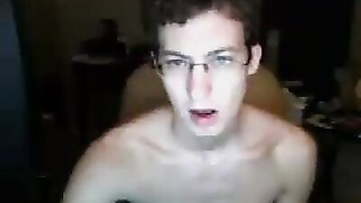 Young Masturbator on Webcam: Back for More!