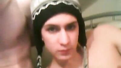 Cutie Couple on Webcam: Amateur Handjobs and Cum Shots!