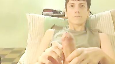 Glory Holes & Handjobs: Stare at the Screen!