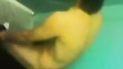 Asian Blowjob in Public Toilets - Amateur Cum Shots