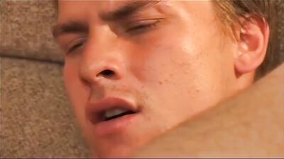 Horny Twinky Action: Big Cocks, Bareback Cum Shots!