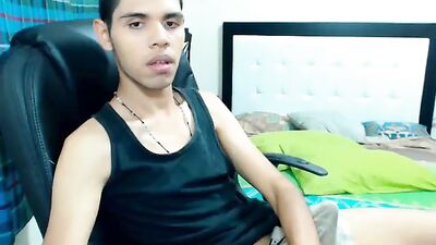 Gag me with your Cumshots and Handjobs! - Leave Me Alone Gay Porn