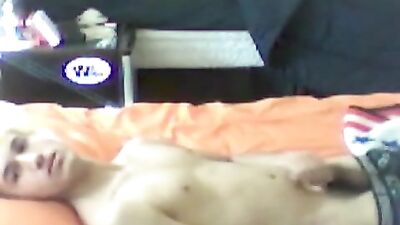Gay Porn Webcam Amateur Twink - Smooth and Cute Solo
