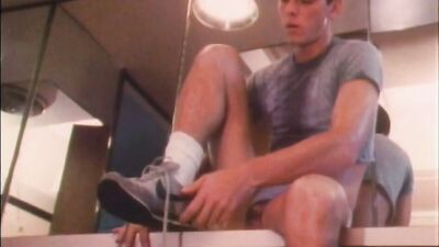 Gangbang in the Frat House: Danny and Friends Blissful Oral Adventure!