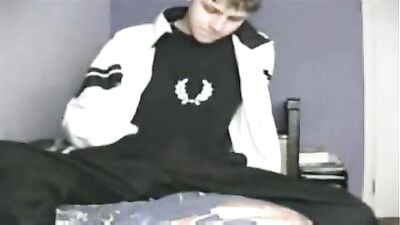 Young & Hungry: Cock Worship Webcam Showdown!