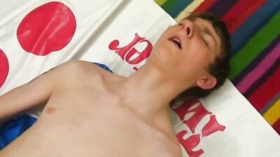 Flawless Davey: The Ultimate Gay Porn Experience - Tagged as Muscular and Hardcore, This Video Will Blow Your Mind!