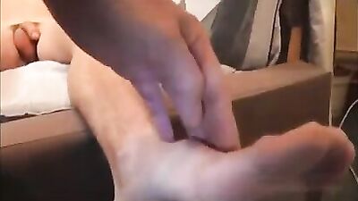 Russian Body Worship: Helping Hand Real Body Russian Boy Porn