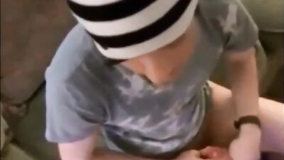 Sweet Sucking Oral Delights: Hot Amateur Cum Shots!