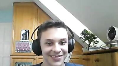 Gay Porn Twink Webcam Cumshots - Live Headphone Amateur Handjob
