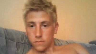 Hot Blond Wanker Unleashed: Beautiful and Soooth Adventures