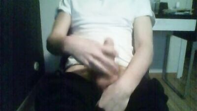 Handjob Amateurs: Wings Cum Shots - Hardcore Gay Porn Video!