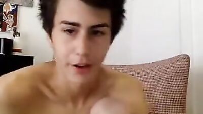 Webcamming Amateur Cumshots - Great Beautys Handjob Delights!