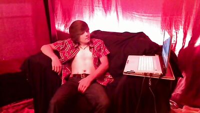 Hells Heavenly Angels: Bisexual Amateur Cum Shots