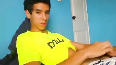 Amateur Latino Web-Cam Boy Porn Show Cock - Hollister Boy Porn Shows Nice Cock