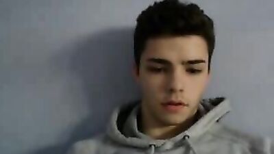 Blond Amateur Webcam Boys Assplay: A Beautys Gay Porn Redemption!