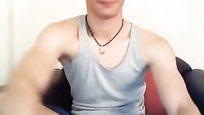 Masturbating Handsome Guy - Amateur Cum Shots!