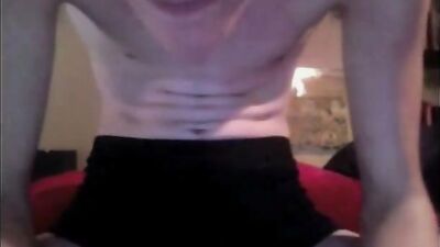 Handjob Heaven: Unleashing Amateur Cum Shots in His Own Way!