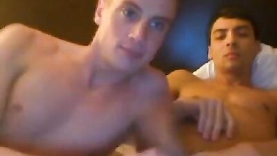 Big Dick Sucker - Sexy Guys Ultimate Web Cam Experience