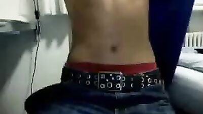 Gay Amateur Boy Exposing His Body - Nice One Out Rubbing!