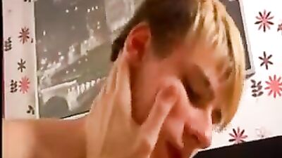 Blond Twink Bareback: Action-Packed Gay Porn Adventure!