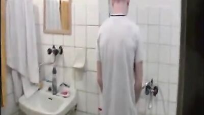 Bathroom Boys: Hot Bareback Action