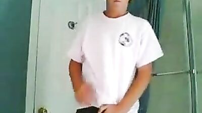 Straight Guys Jerking Off: Gay Porn Web-Cam Amature Cum Shots!