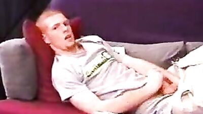 Redhead Cumming Heats Up: A Gay Porn Video with Hot Action and Passionate Redheads!