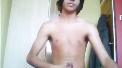 Hot Latino Cumshots: The Ultimate Amateur Experience