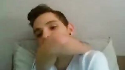 Young Goatee Guy Cums Again - Amateur Handjobs and Shots!