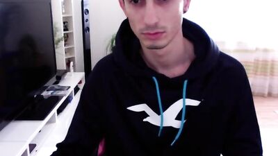 Greek Cumshot Twink: Web-Cam Big Cocks Explosion!