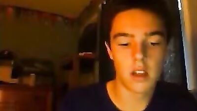 Young Cum-a-Holic on Webcam: The Ultimate Gay Porn Experience!