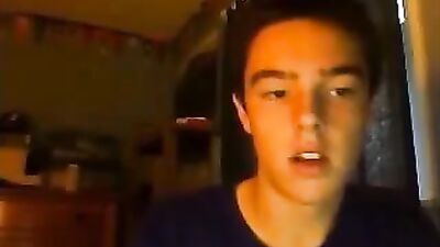 Young Cum-a-Holic on Webcam: The Ultimate Gay Porn Experience!