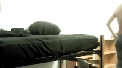 Sexy Beauty Webcam: Amateur Cum Shots and Handjobs