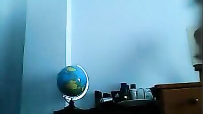 Handsome Webcam Guy Pleasures Himself!