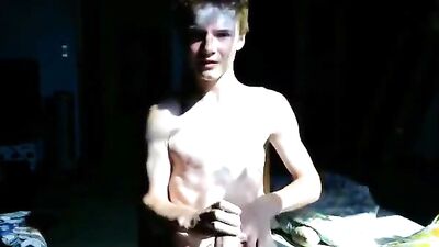 Blond Amateurs Web-Cam Cum Shot - Young and Sexy!