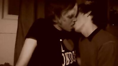 Emo Bois Kissing Fun