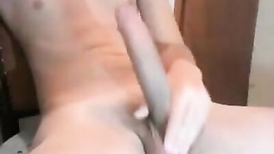 Young Piece Cock: Amature Big Shots Cum!