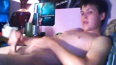 Lights On! Amateur Cum Shots & Handjobs - With the lamp on!