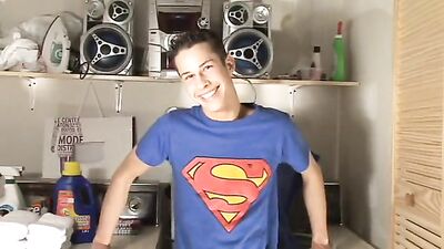 Ralph Woods Pleasurable: The Ultimate Gay Porn Experience