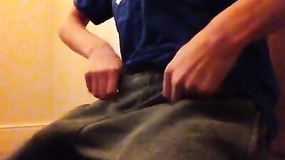 Handjob Amateur Cum Sessions: The Next Level!