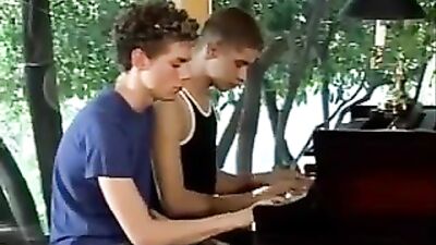 Gay Pianist Big Cock Action: The Return Of A Gay Porn Icon!