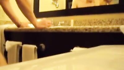 Great couple with sex in the bathroom