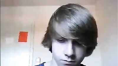 Sexy German Web-Cam Boy Cum Solo