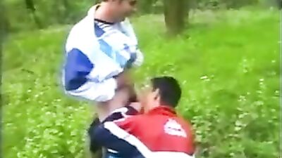 Gay Porn - Alfresco Fucking on a Chilly Day