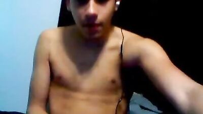 Gay Porn Shooters - Fingers and Amateur Cum Shots This teen jackoff video is a must-see for anyone looking for handjobs and cumshots!