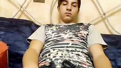 Italian Cutie Shows Off His Ass in New Amateur Handjob Scenes!